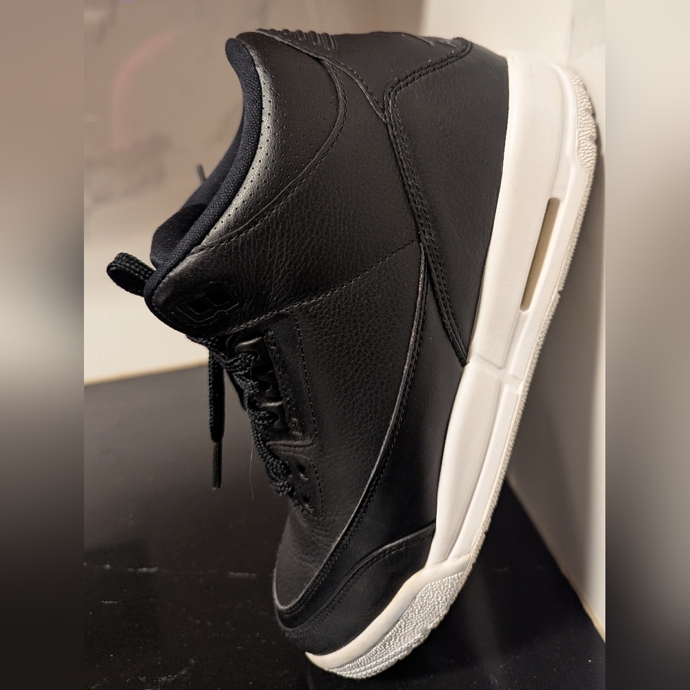 Nike Air Jordan 3 Retro BG 'Cyber Monday’ GS Sneakers Size 6.5Y MSRP $140 - Picture 3 of 9
